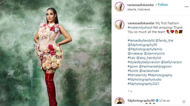 Potret maternity kakak ipar Jessica Iskandar. (Instagram/@fdphotography90)