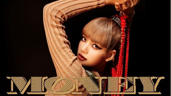 LISA - MONEY. [instagram/blackpinkofficial]