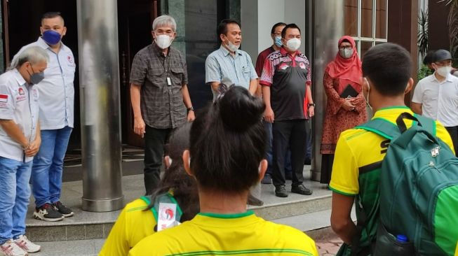 Berkekuatan 25 Atlet dan Ofisial, Wushu Sumut Bertolak ke Merauke
