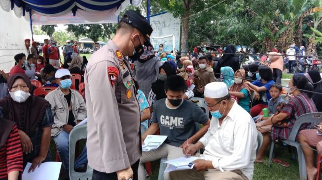 Dukung Program Pemerintah, Polsek Percut Gelar Vaksinasi ke Masyarakat