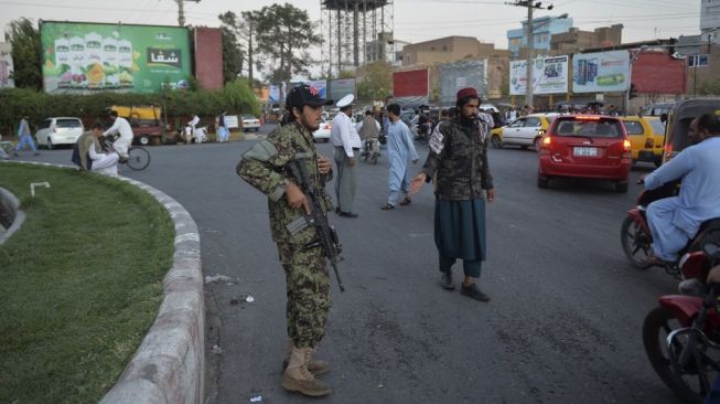 Pasukan Taliban. [Hoshang Hashimi/AFP]