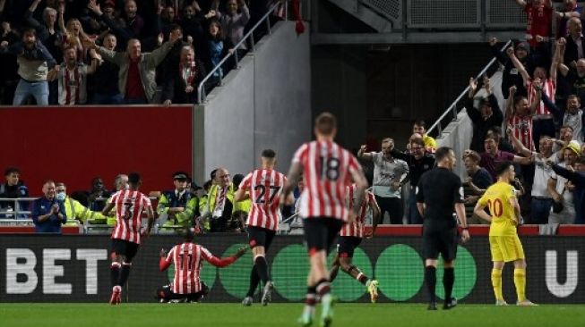 Liverpool Dipaksa Berbagi Poin dengan Brentford Usai Bermain Imbang 3-3