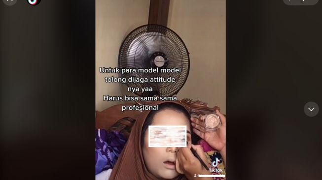 Model Tertidur Pulas Saat Dirias, Omongan MUA Sindir Sang Model Jadi Sorotan (TikTok)