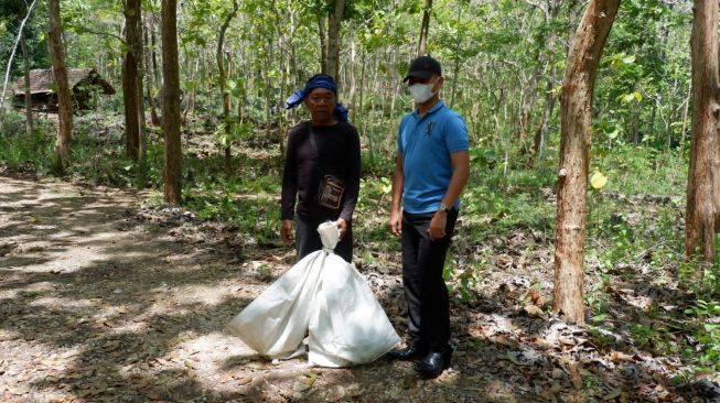 Tangkapi Monyet Ekor Panjang, Gunungkidul Datangkan Suku Badui