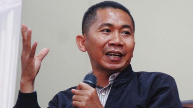 Ekonomi Memburuk: Berkaca dari Penjualan BBM Pertamina yang Merosot
