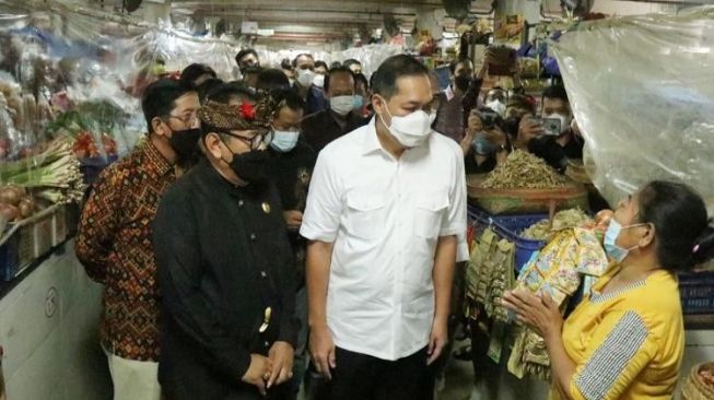 Pasar Badung Jadi Percontohan Penerapan SOP PeduliLindungi