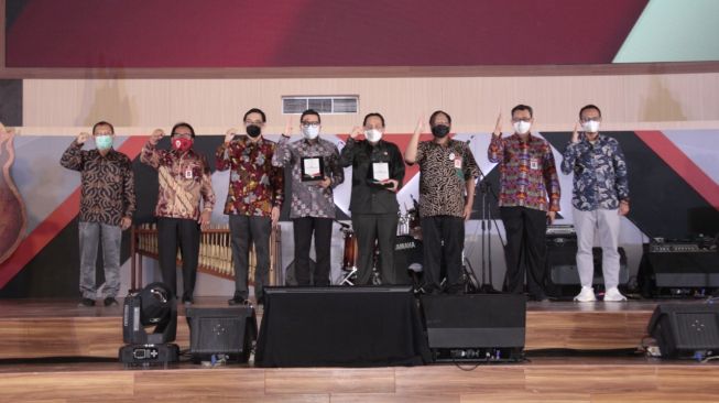 Aara Bedah Musik Kebangsaan dalam rangka Sosialisasi Nilai-Nilai Pancasila yang digagas oleh Badan Pembinaan Ideologi Pancasila (BPIP) di gelar di Auditorium Kampus Universitas Sultan Ageng Tirtayasa, Kamis Banten (23/9/2021).  [dokumentasi pribadi]