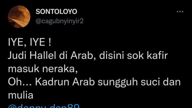 Tangkapan layar cuitan pengunggah videp pria bersorban wanita bercadar (twitter)