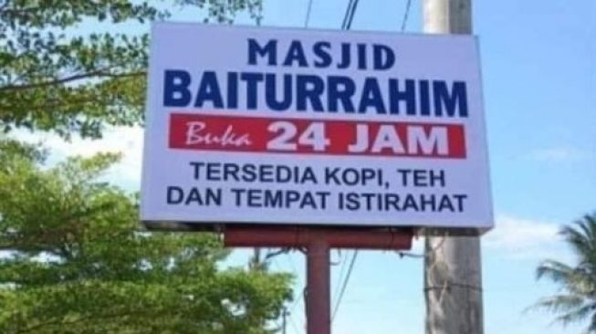 Viral Plt Gubernur Sulsel Unggah Tulisan Sindir Pengurus Masjid Pelit di Facebook