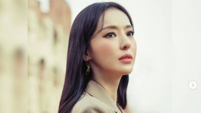 Cedera Leher Lee Da Hee Dilarikan Ke Rumah Sakit