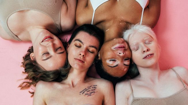 Bedanya Vitiligo dengan Albino (Elements Envato)