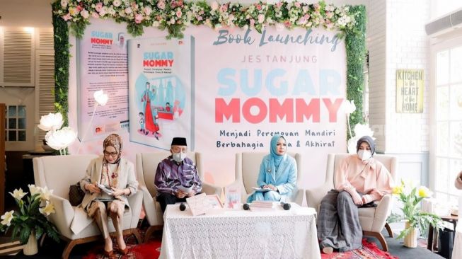 Peluncuran buku Sugar Mommy [Suara.com/Ismail]