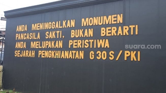 Penampakan pintu masuk Monumen Pancasila Sakti di Lubang Buaya, Jakarta Timur. (Suara.com/Arga)