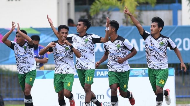 Sepak Bola PON Papua: Kalimantan Timur Bungkam Sulawesi Utara 1-0