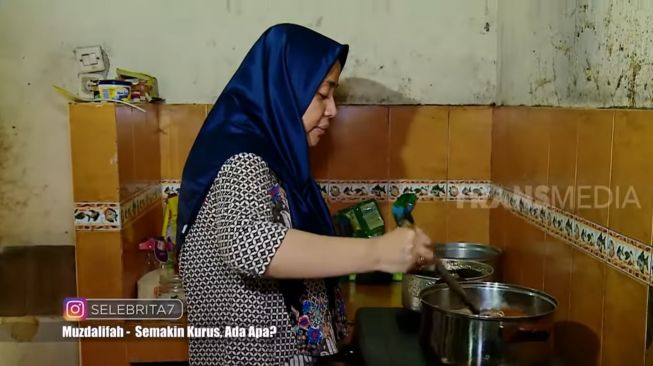 Potret Dapur Muzdalifah. (YouTube/Trans7 Official)