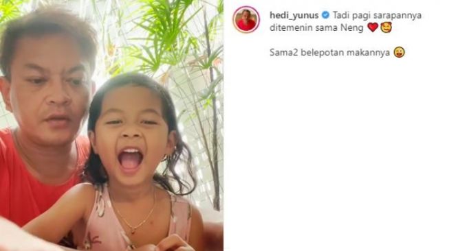 Hedi Yunus dan anak ART akrab bak putri kandung. (Instagram/@hedi_yunus)