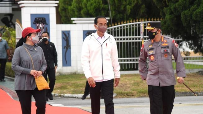 Pesan Presiden Joko Widodo Kepada Para Pejabat di Papua