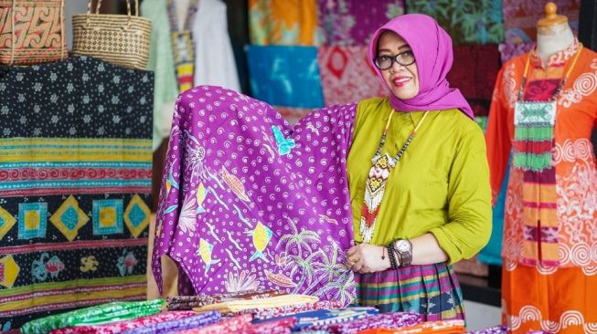 Pupuk Kaltim Tingkatkan Daya Saing Batik Lokal Melalui SNI