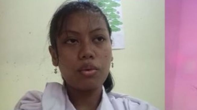 Viral Transformasi Make Up Siswi SMA Ini Kagetkan Netizen, Beda Drastis!