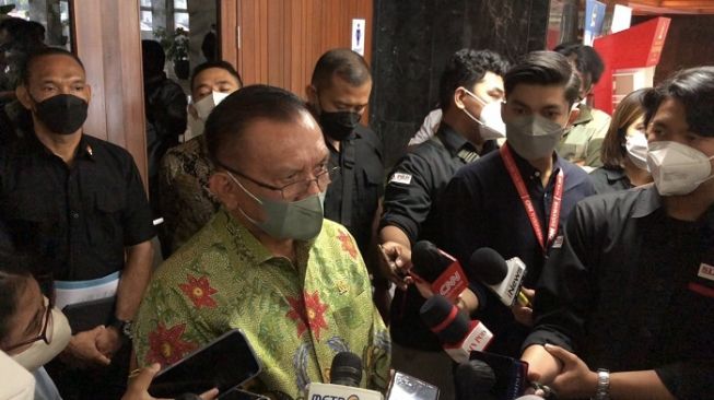 Pandora Papers Seret Nama Airlangga dan Luhut, Golkar: Itu Rumor, Gak Bagus Buat Kita