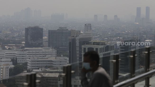 Kadis LH DKI Akui Kualitas Udara Jakarta Masih Buruk, Warga Diminta Pakai Masker saat Beraktivitas