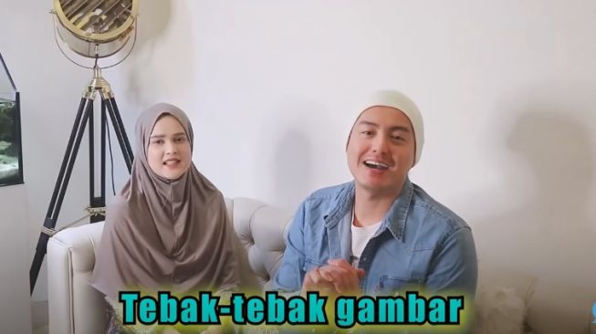 Momen Cut Meyriska umumkan kehamilan. (YouTube/RogerChika Journey)