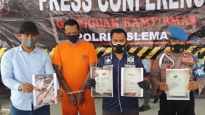 Lakukan Penipuan Jual Beli Kayu Sonokeling, Pelaku Bertransaksi dari Dalam Rutan