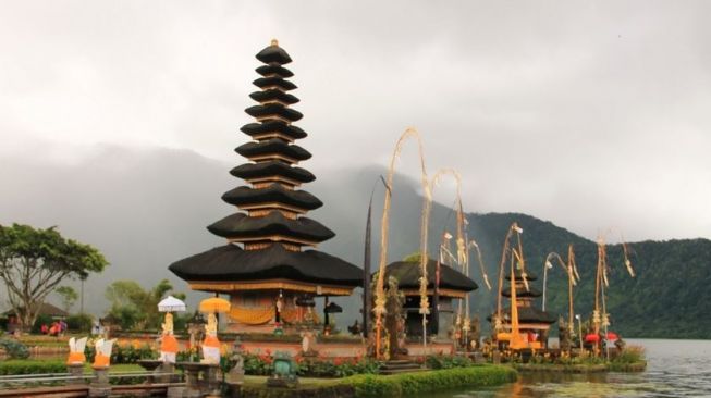 Pura Ulun Danu Beratan 