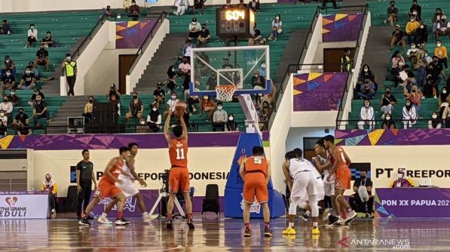 PON Papua: DKI dan Jateng Lolos ke Semifinal Basket Putra