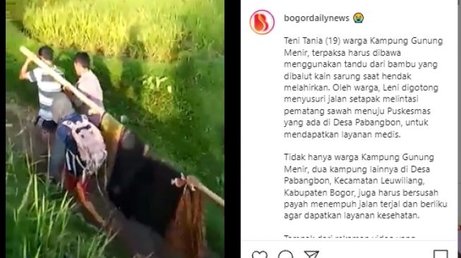 Miris! Susuri Jalan Setapak, Warga Bogor Ditandu ke Puskesmas