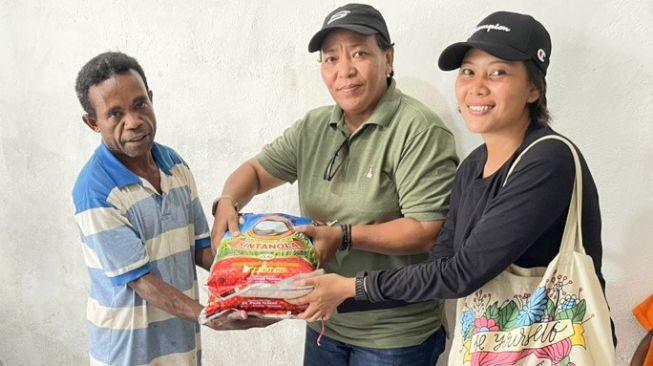 Bentuk Perhatian KMB dan Kopi Yoi Serui di Hari Kopi Internasional