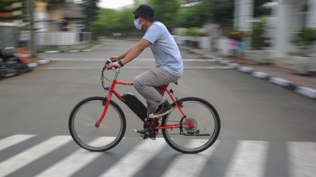 Bupati Pandeglang Anggarkan Rp38 Miliar untuk Sepeda Listrik RT/RW, Polisi Paparkan Aturan Soal Ini