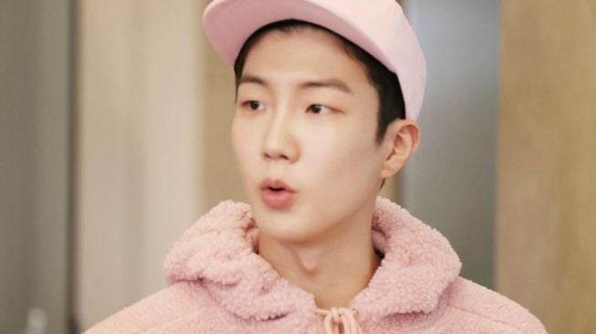 Seunghoon WINNER. (Instagram/kupi_1010235)