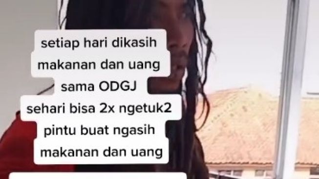 Dikasih uang dan makanan odgj (www.tiktok.com/@iisnurdianti92)