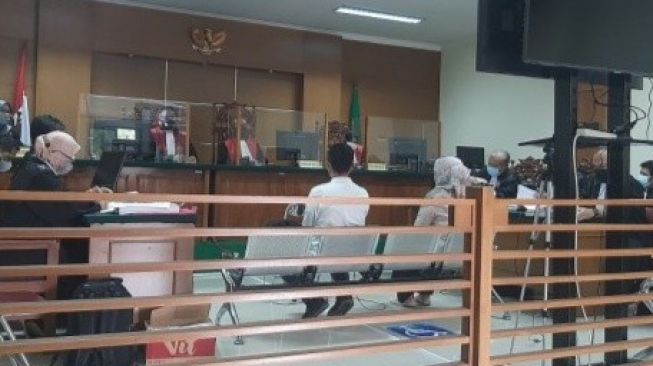 Terungkap, Ini Orang-orang yang Nikmati Duit Korupsi Masker di Banten