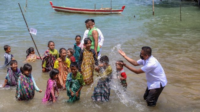 Mengenal Tradisi Mandi Safar di Kampung Terih, Ada Sejak Kerajaan Lingga di Kepri