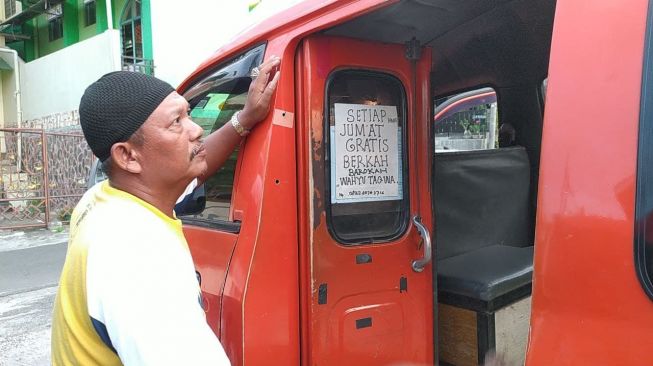 Dapat Wasiat dari Istrinya, Supir Angkot di Kota Semarang Gratiskan Tumpangan Setiap Jumat