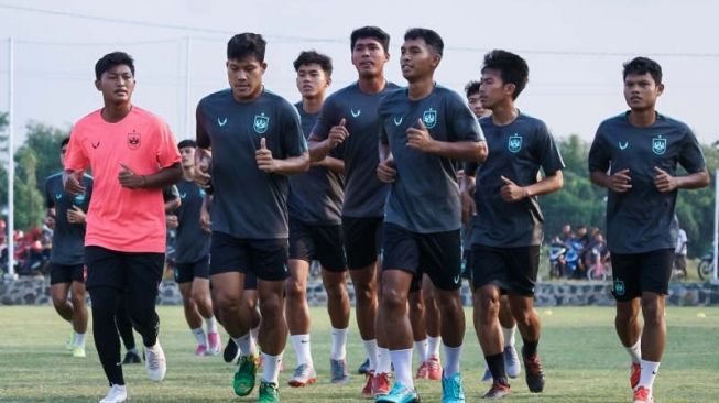 Pemain PSIS Semarang Jalani Recovery, Bersiap Hadapi Laga Terakhir Seri Kedua BRI Liga 1