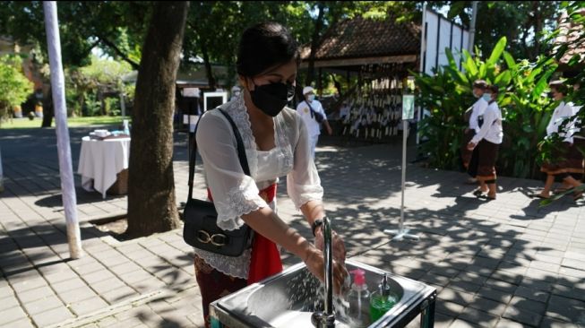 Bali Kembali Gelar Upacara Ngaben dengan Protokol Kesehatan (Dok. Kementerian Kesehatan)