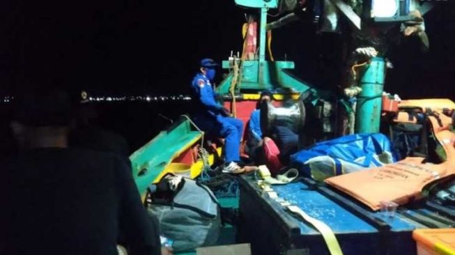 Sempat Terhenti, Pencarian Kapal Van Der Wijck Dimulai Lagi di Perairan Lamongan