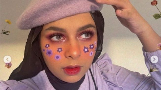 Potret Cantik Adik Fadil Jaidi, Dilla Jaidi. [Instagram/dillaljaidi]