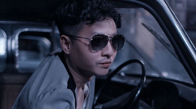 Adi Mohawk [Instagram]