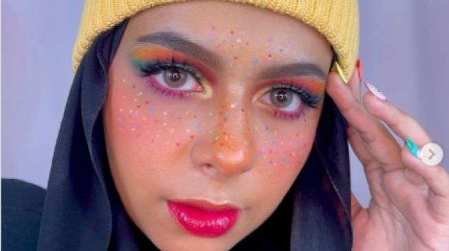 Potret Cantik Adik Fadil Jaidi, Dilla Jaidi. [Instagram/dillaljaidi]