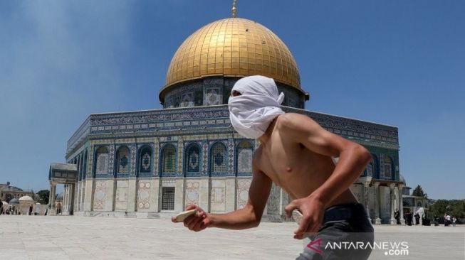 Israel Lagi-lagi Serbu Kompleks Masjid Al-Aqsa, Pakistan Ikutan Berang