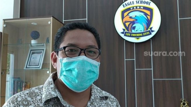 Kepala Sekolah Eagle School Semarang, Dedie Yulianto. [Suara.com/Dafi Yusuf]