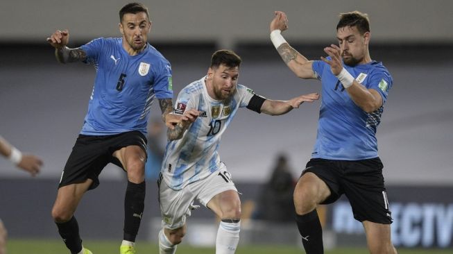 Argentina vs Paraguay: Lionel Messi Cs Menang 3-0