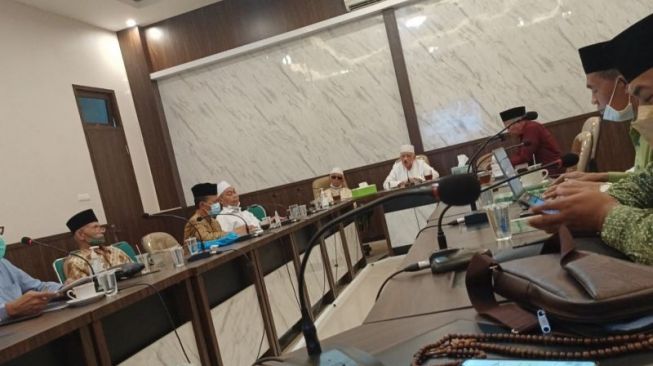 Rapat Pleno Syuriah dan Tanfiziah PWNU Jatim di Surabaya, Selasa (12/10/2021). ANTARA/HO-PWNU Jatim