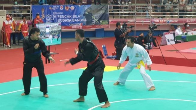 Pencak Silat PON Papua: Iqbal Candra Pratama Sumbang Emas untuk Kalimantan Timur