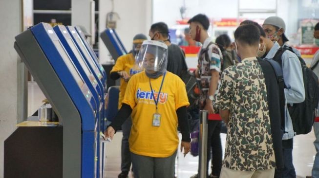 Penumpang di Pelabuhan Bakauheni Wajib Tunjukkan Sertifikat Vaksin dan Hasil Antigen