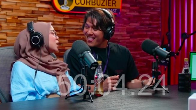 Lesti Kejora dan Rizki Billar di YouTube Deddy Corbuzier [YouTube]